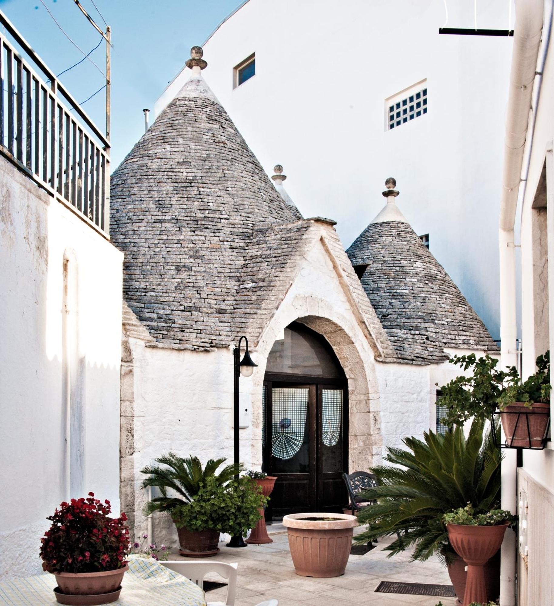 Апарт отель Giardino Dei Trulli Альберобелло Экстерьер фото